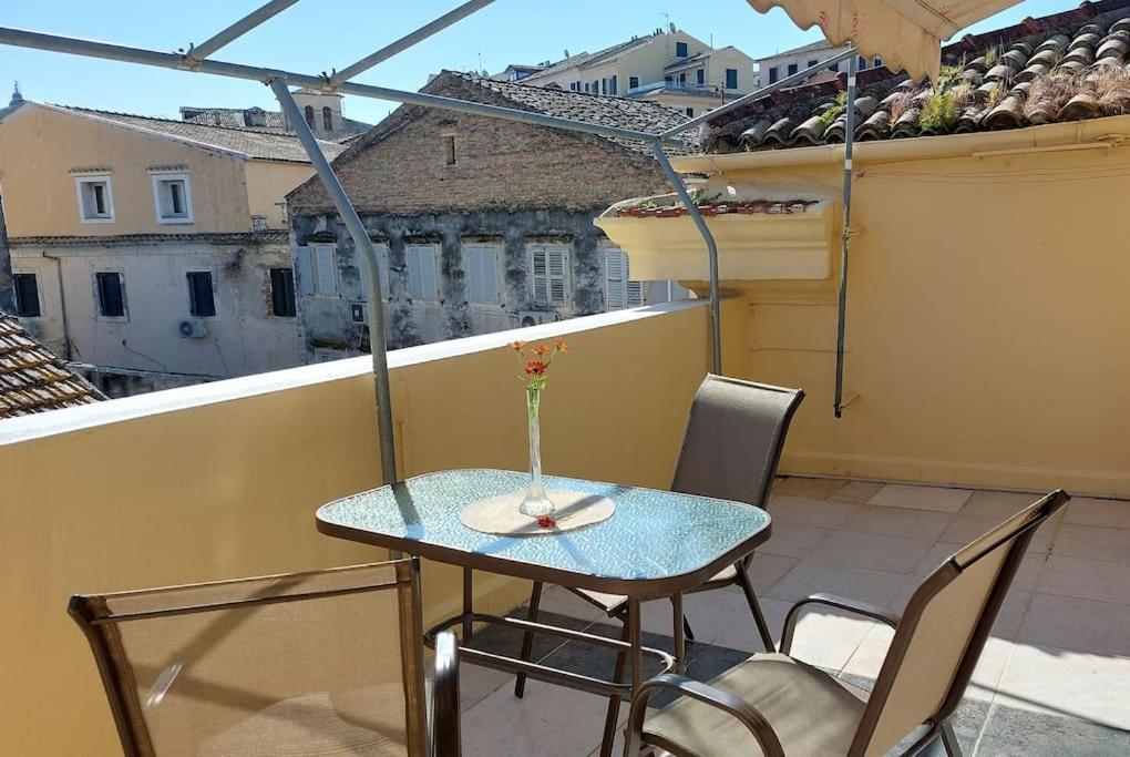 Old Port View Apartment, Διαμέρισμα Στο Κέντρο 2 Υπνοδωματίων Corfu (city) Exterior foto
